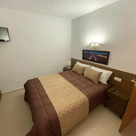 Apartamentos Ar Isern Blanes Buitenkant foto